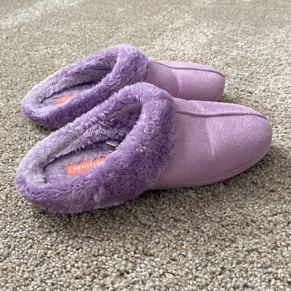 Trulfit Slip On Slippers - Picture 3 of 8